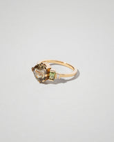 Mainlands Ring on light color background.