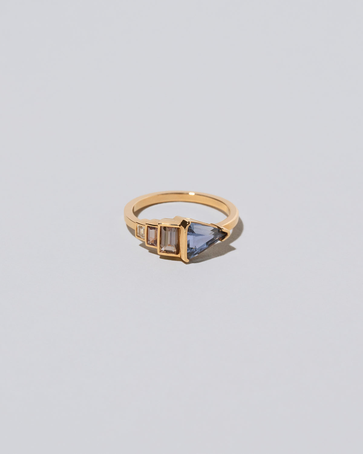 Stream Ring on light color background.