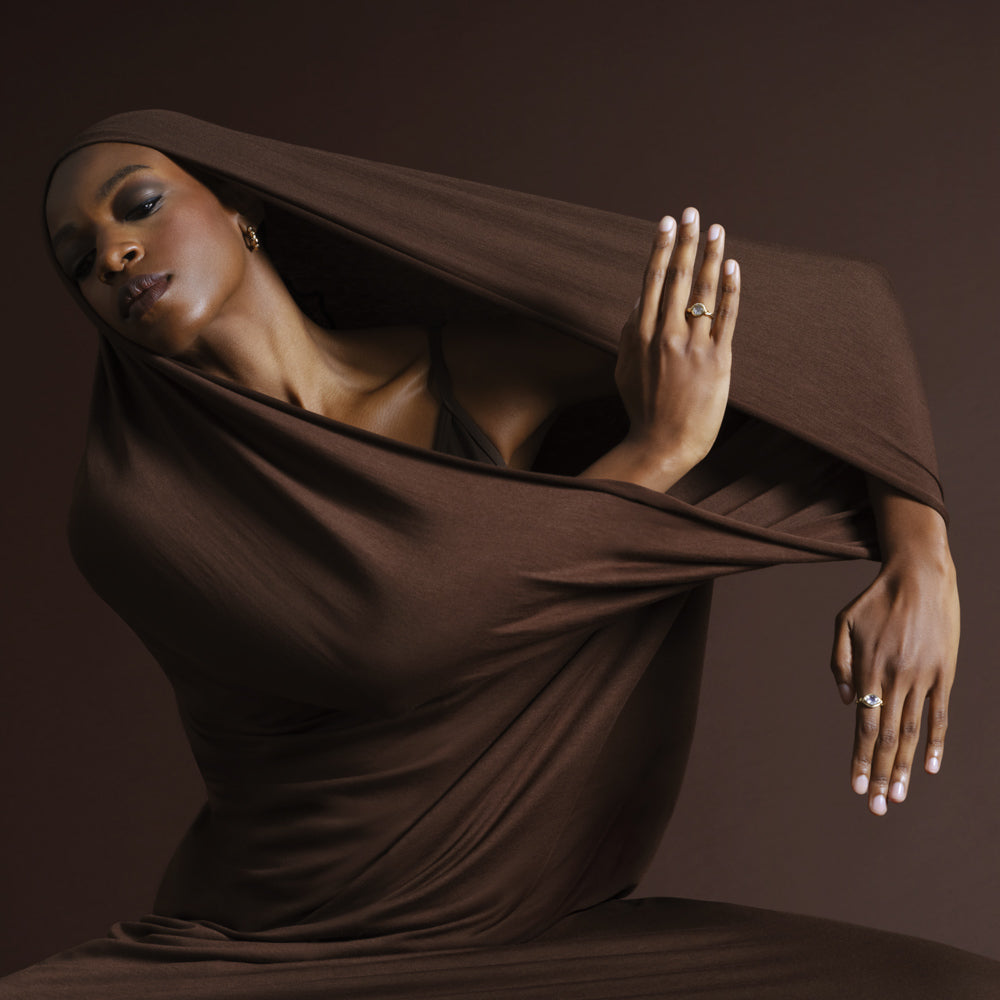 product_details::Styled image of the Entwine Ring and Twist Ring on model.