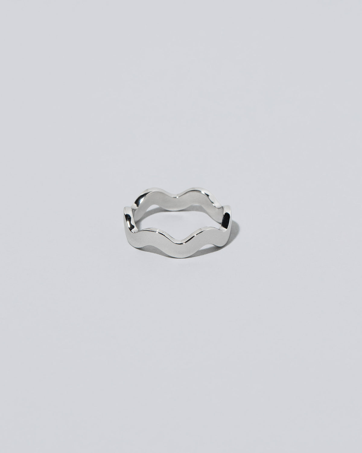 Platinum Ripple Band on light color background.