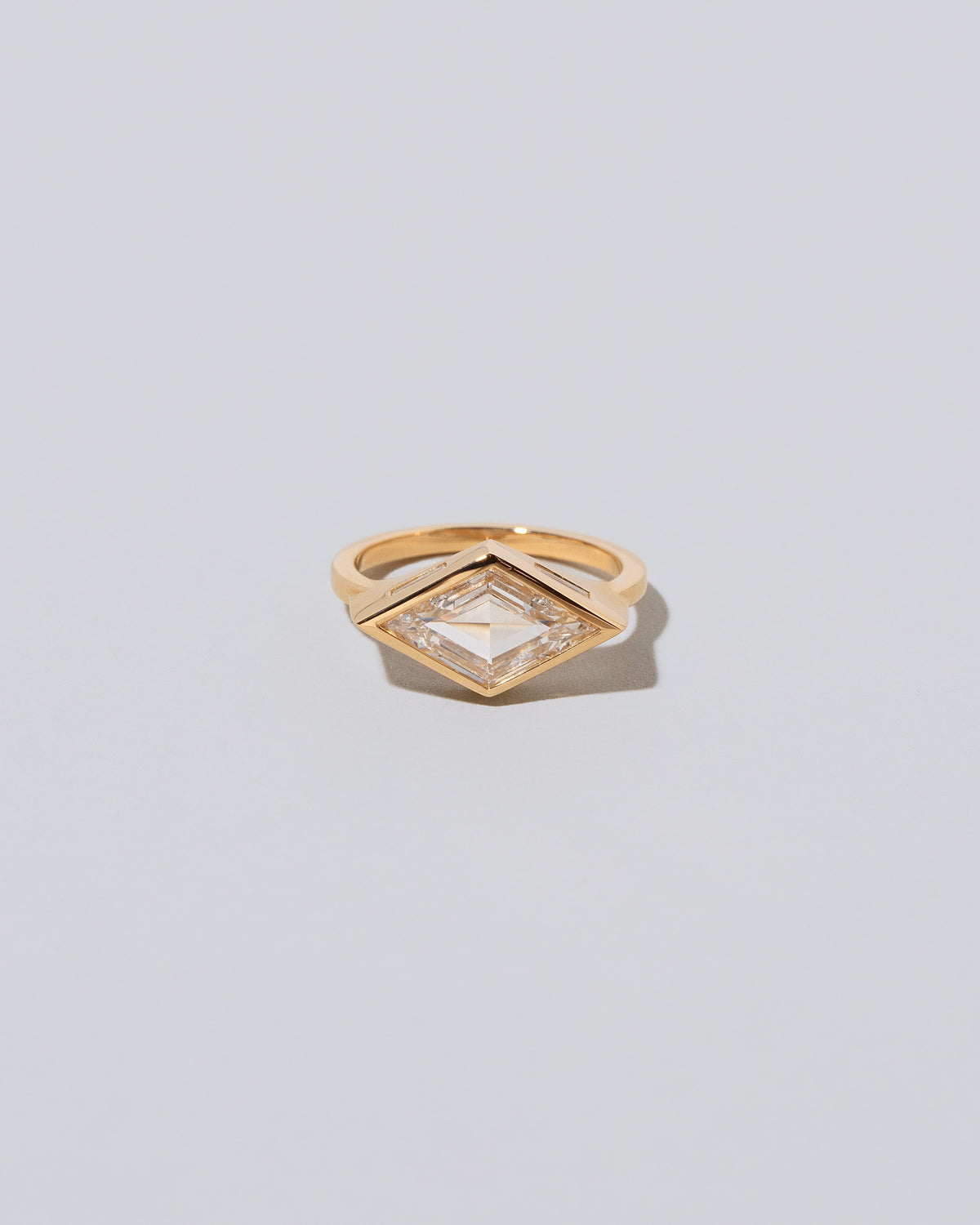 Sinope Ring on light color background.