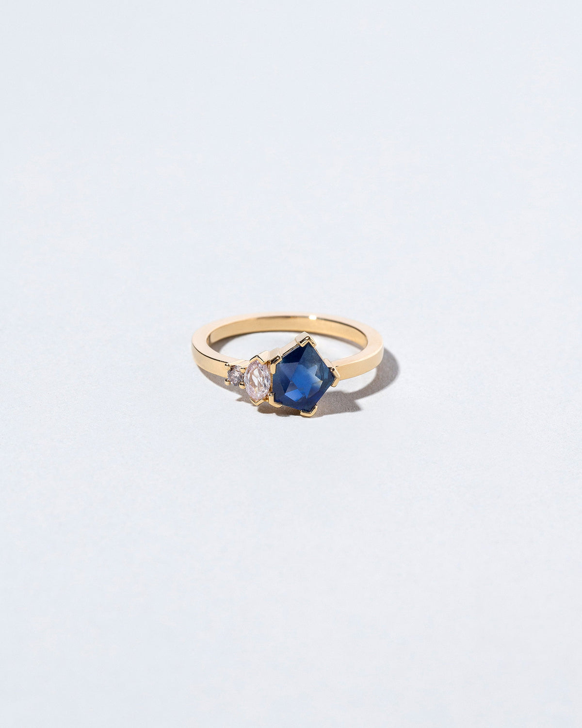  Edge Ring on light color background.