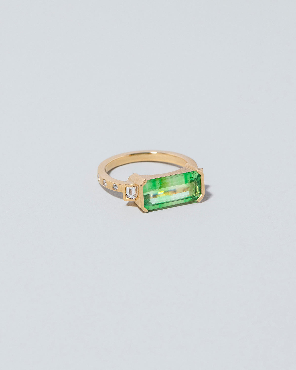  Formation Ring on light color background.