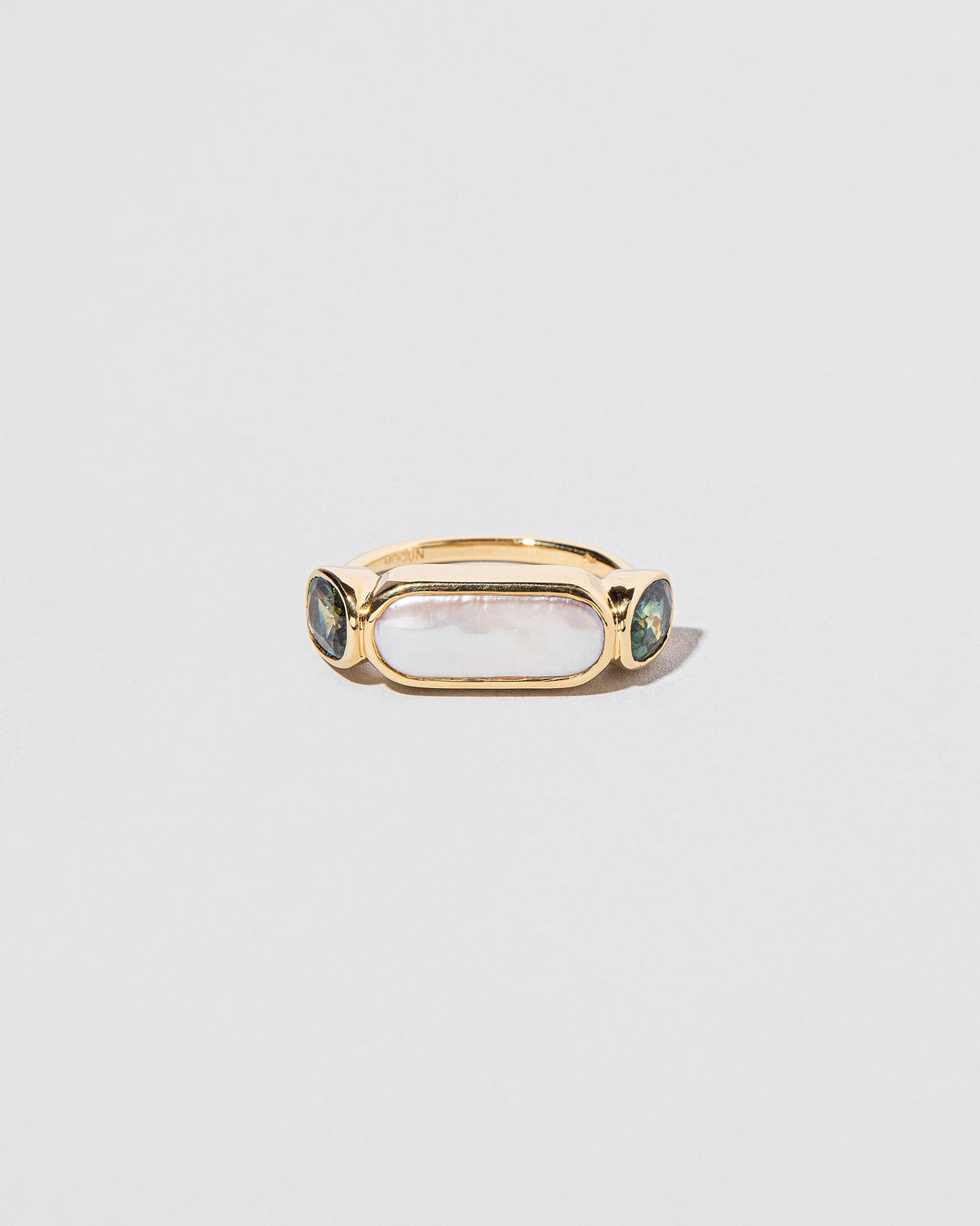  Luster Ring on light color background.