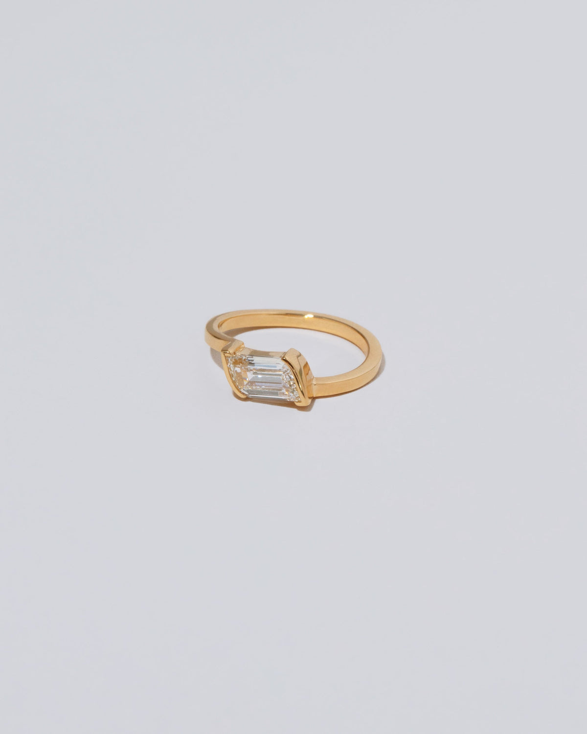 View from the side of the Chassé Ring on light color background.