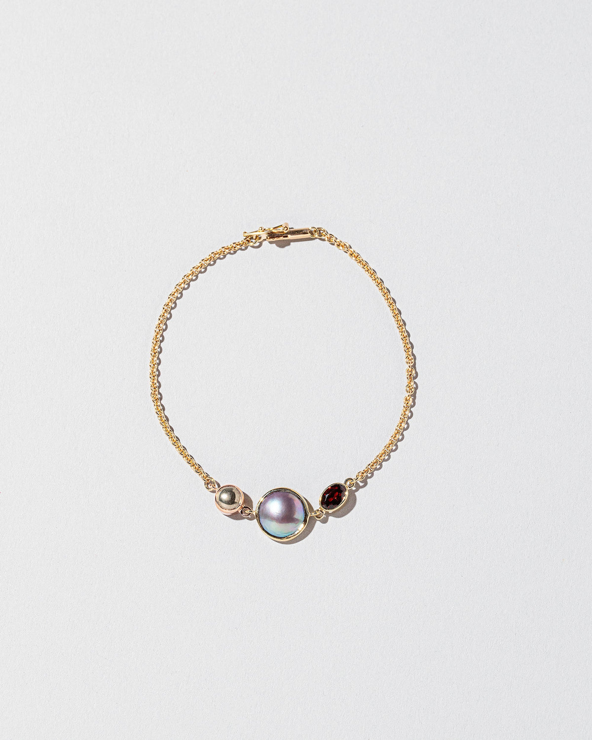  Act 3. Bracelet 5 on light color background.