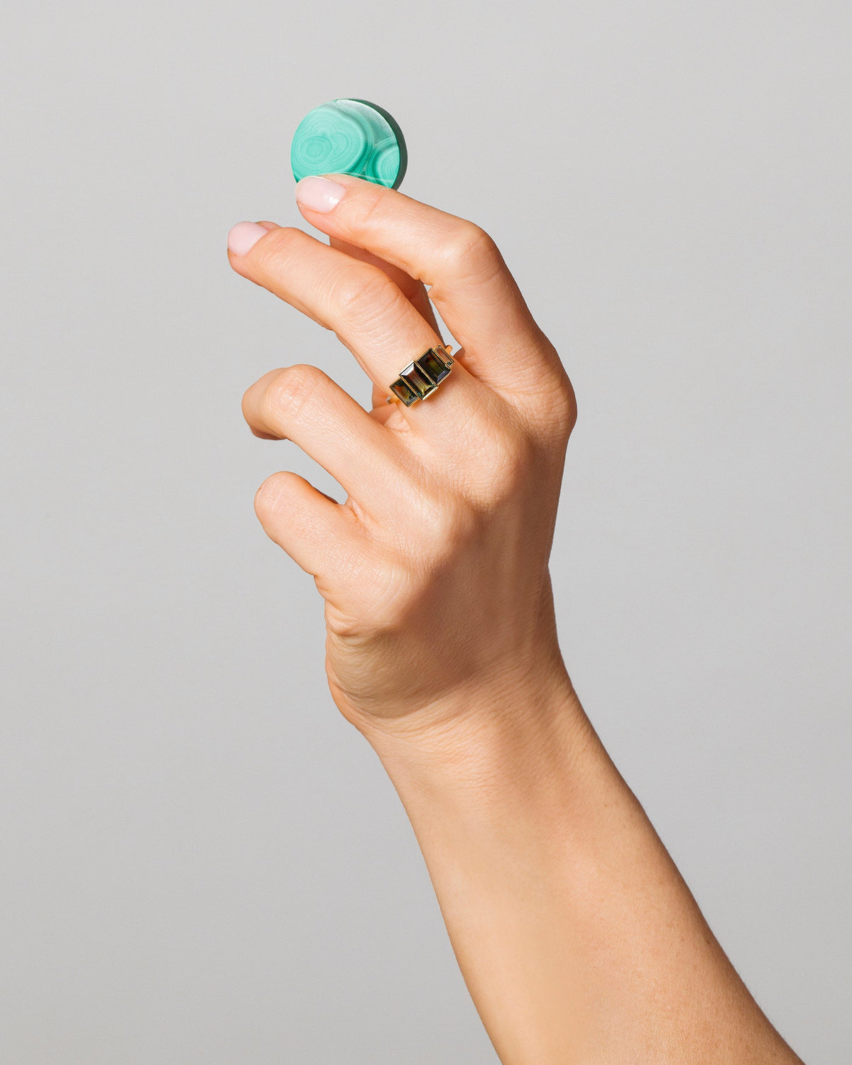 Spinther Ring on model.