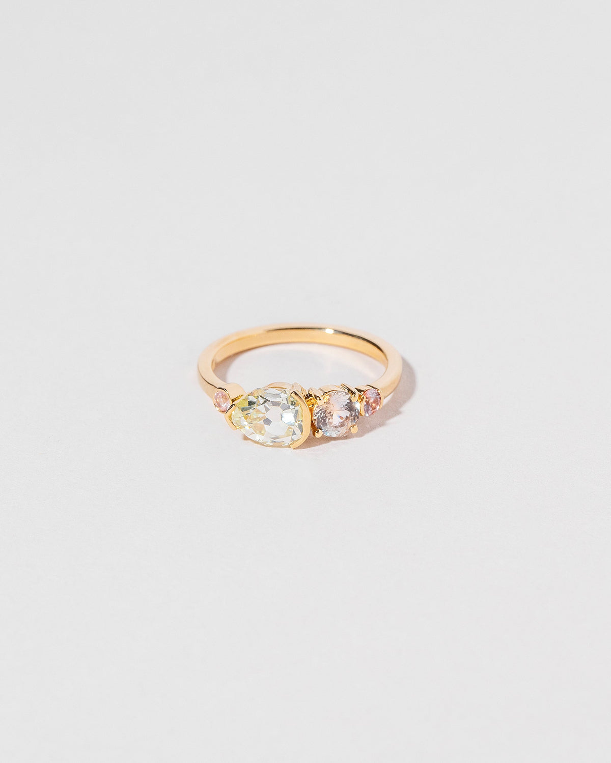  Aura Ring on light color background.