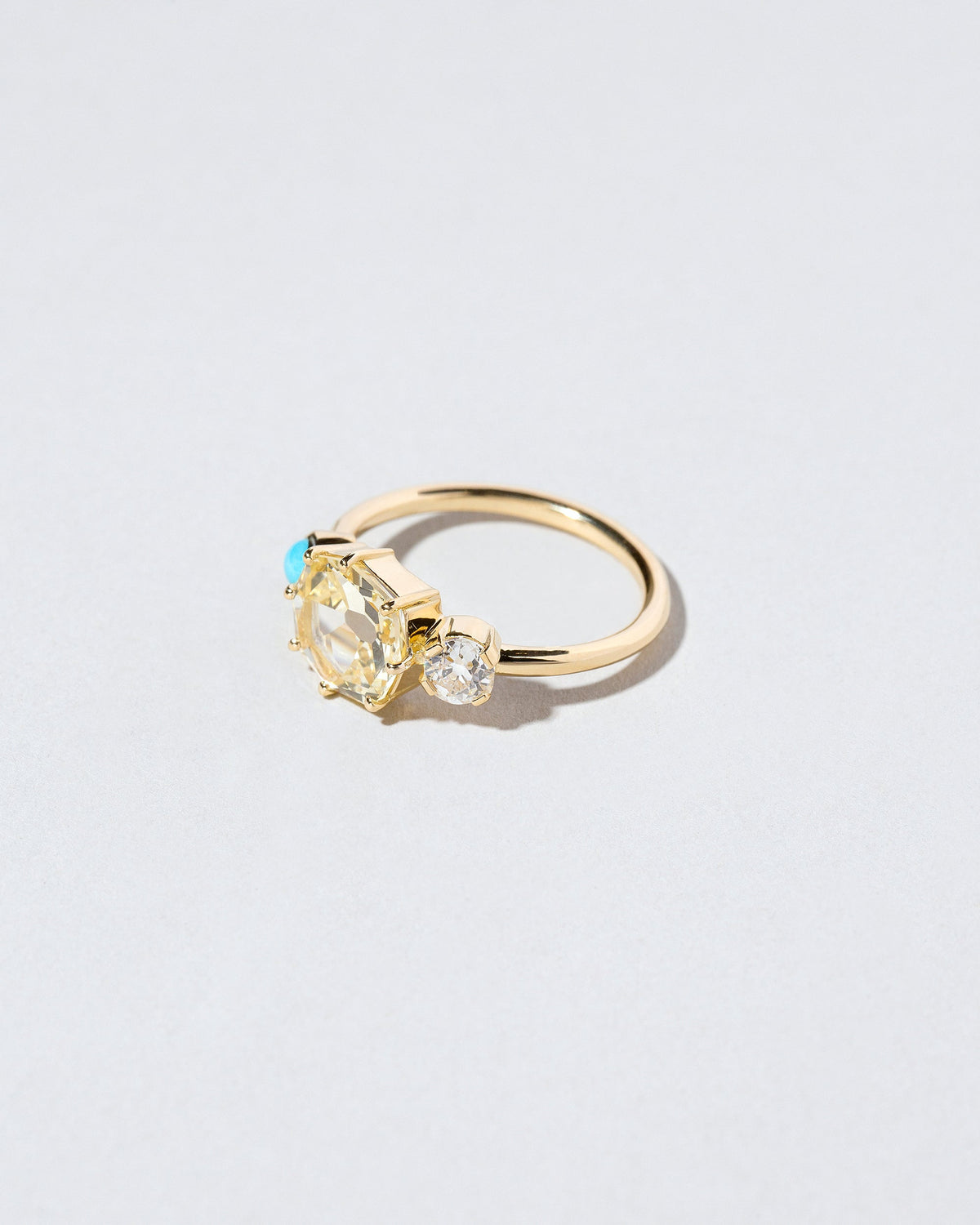  Howe Ring on light color background.