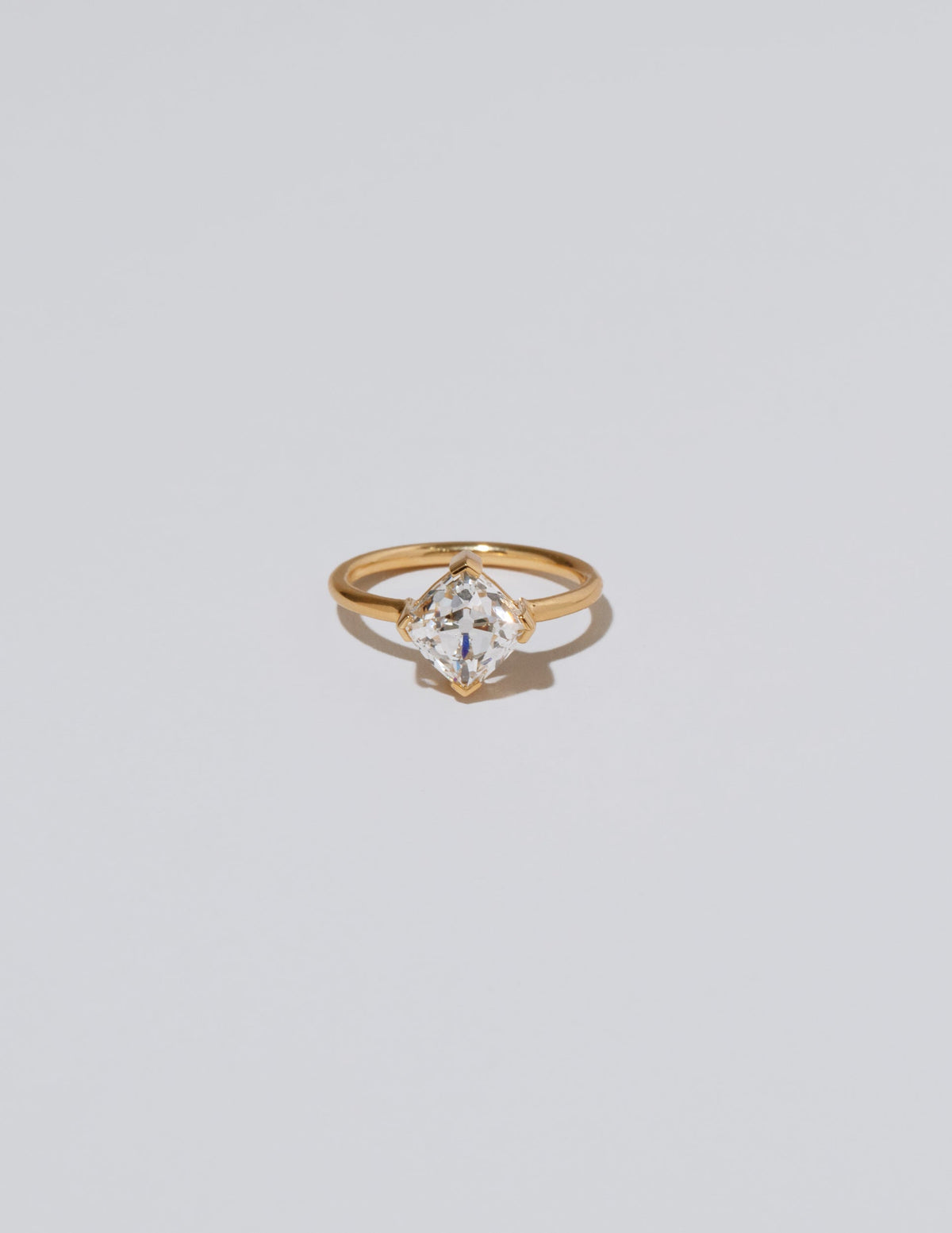 Sauté Ring on light color background.