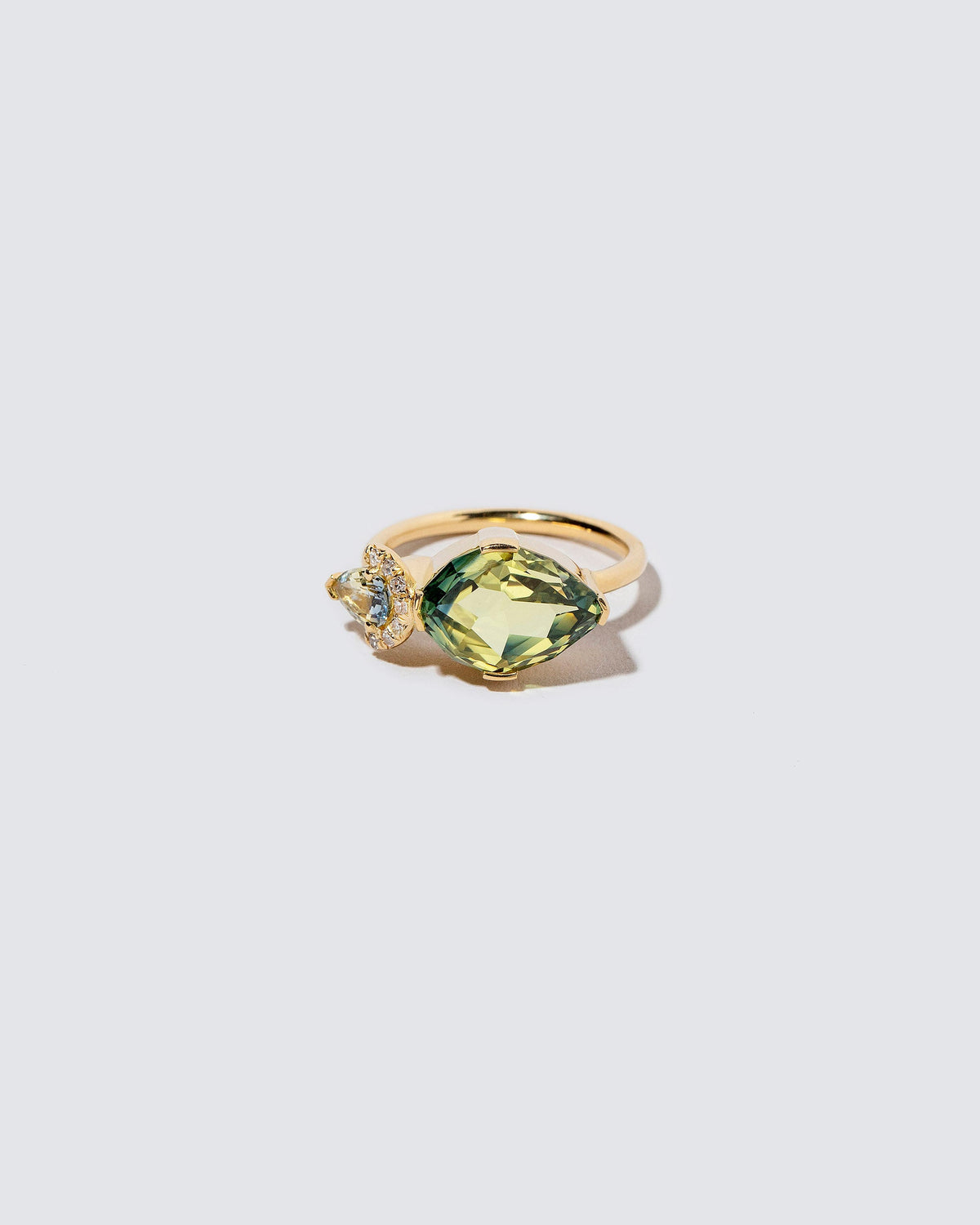  Viridian Ring on light color background.